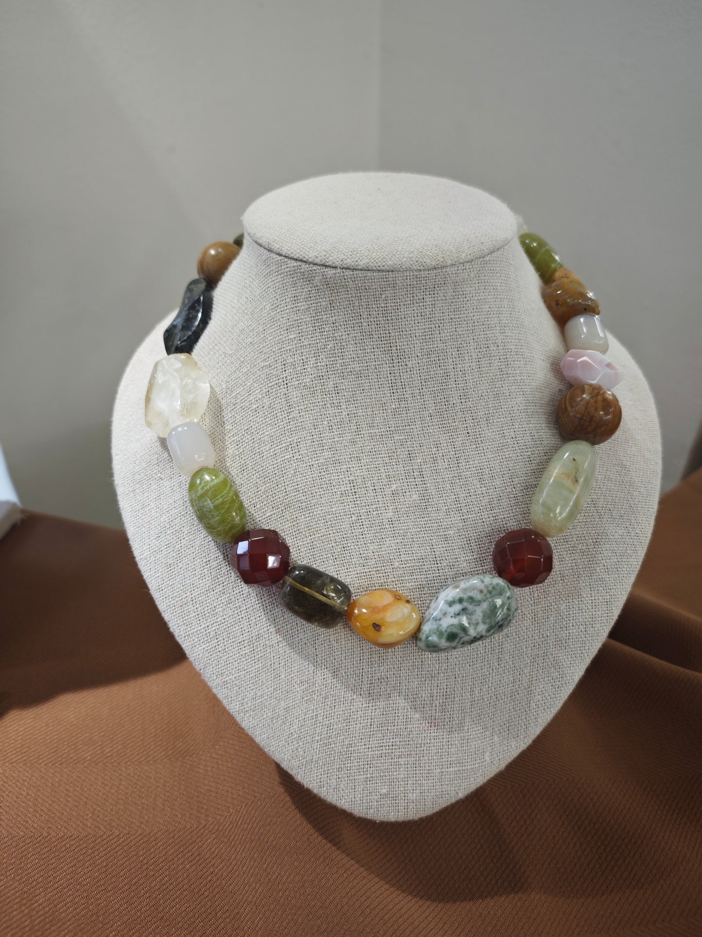 Collier Asymétrique