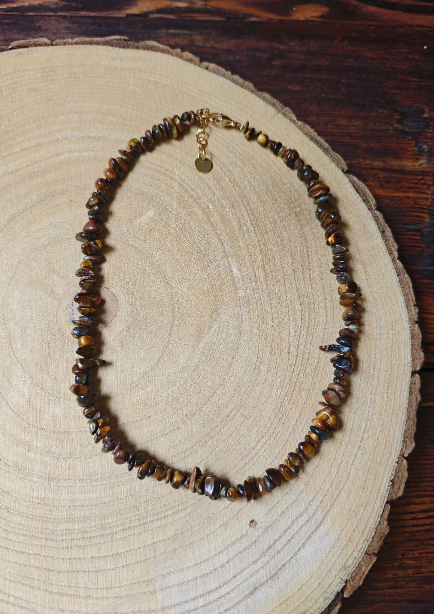 Collier pierres brute