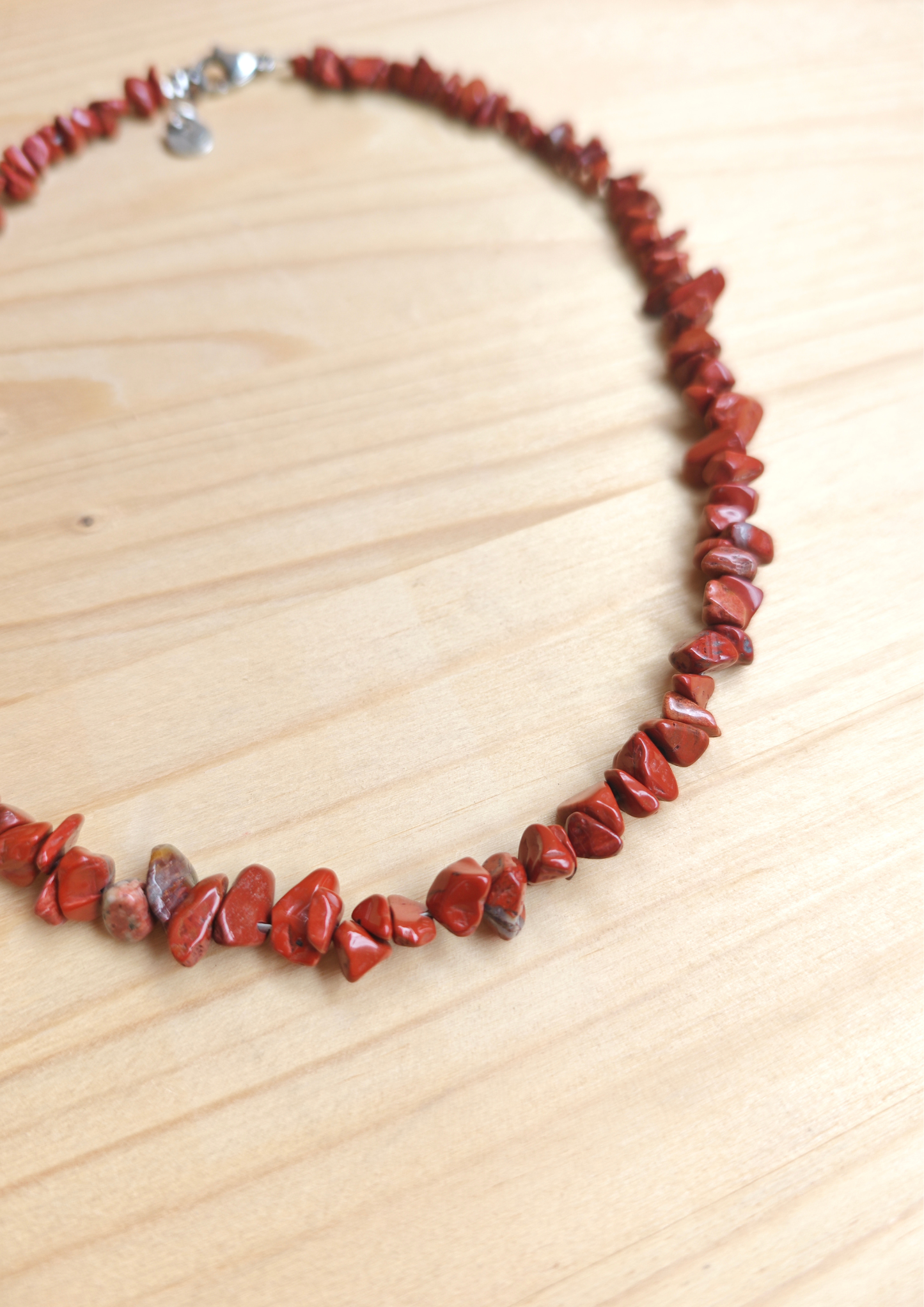 Collier Jaspe rouge brut